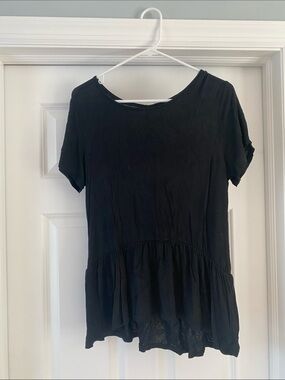 Women's Black Short Sleeve Peplum Tunic Top